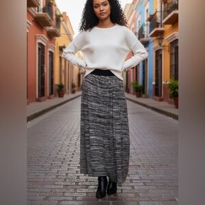 Christopher & Banks Black and Gray Marled Knit Maxi Skirt Size Medium